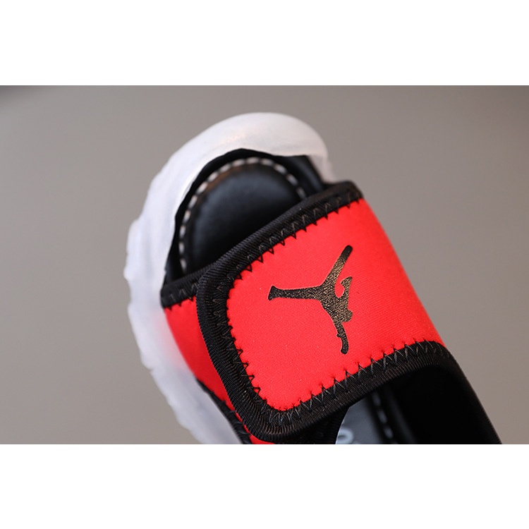 Sandal tập đi cho bé JĐ đế mềm chống trơn trượt có đèn LED phát sáng