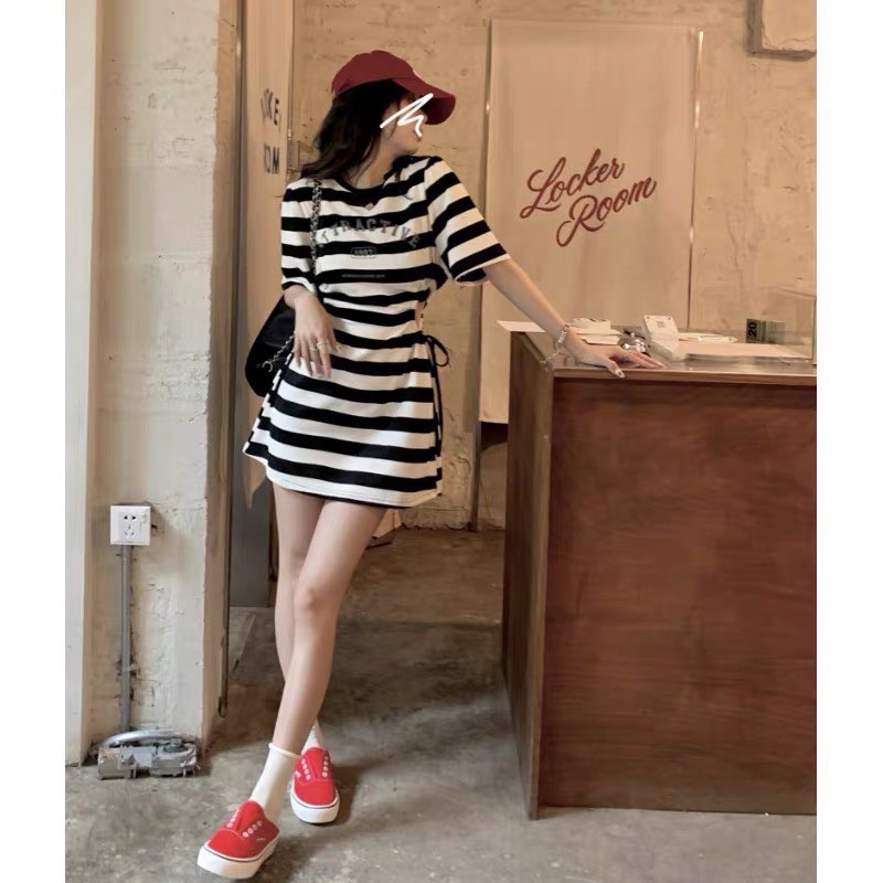 Đầm Kẻ Rút Eo Phối Hoạ Tiết In Siêu Xinh Mã KH42