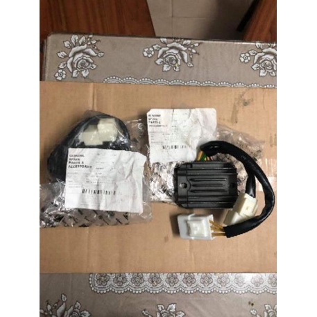 Xạc piaggo LX ie + Liberty ie 2V / Vespa S / Piaggio LX 2V zin hãng vespa