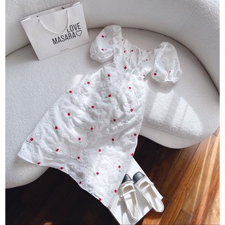 Đầm midi trắng hoa đỏ tay phồng cutout bochun lưng🍂