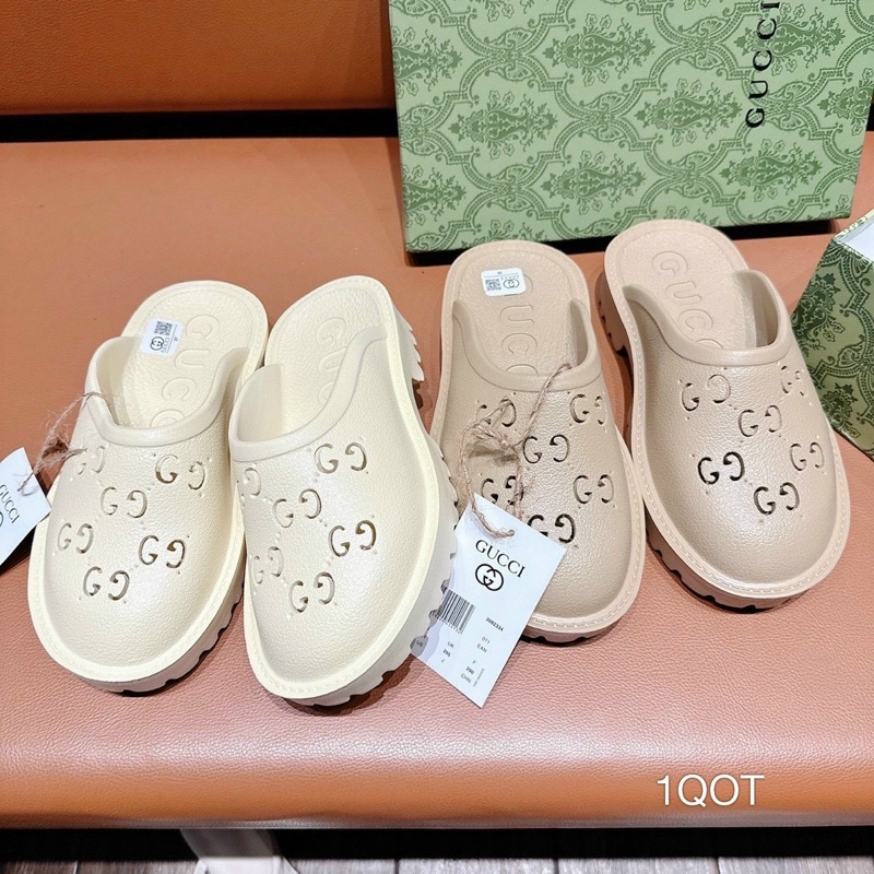 Sục Nhựa Đế Thô Khắc Chữ Siêu Sang Đẹp
