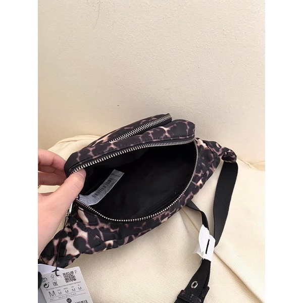 Túi bụng S***TRA da báo