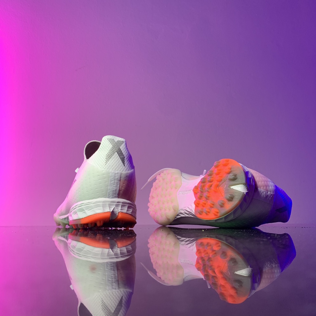 Giày đá bóng X SpeedFlow.1 đế TF bản có dây cho sân cỏ nhân tạo màu trắng