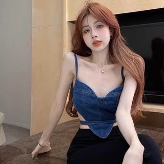 Áo vạt yếm jean hai dây hở lưng buộc dây