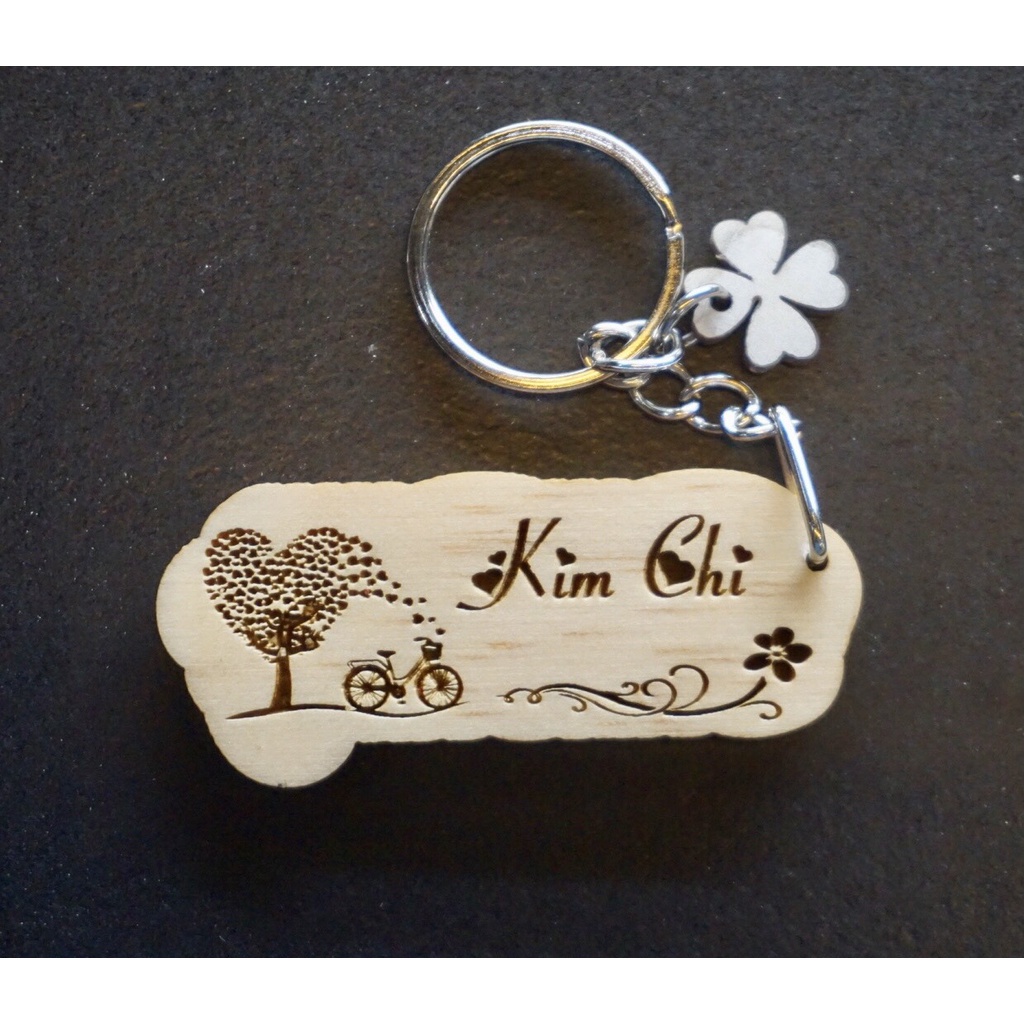 Móc Khóa Gỗ in Tên - in hình ảnh    của chính bạn và người thân