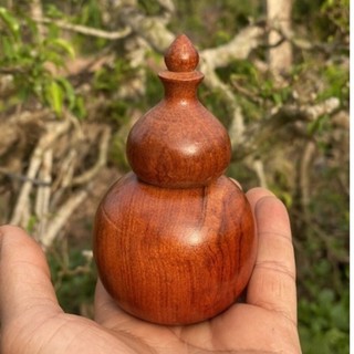 Lọ đựng tăm gỗ hương hình hồ lô tài lộc