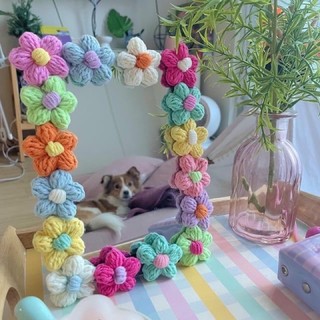 Hoa len handmade trang trí, cài áo