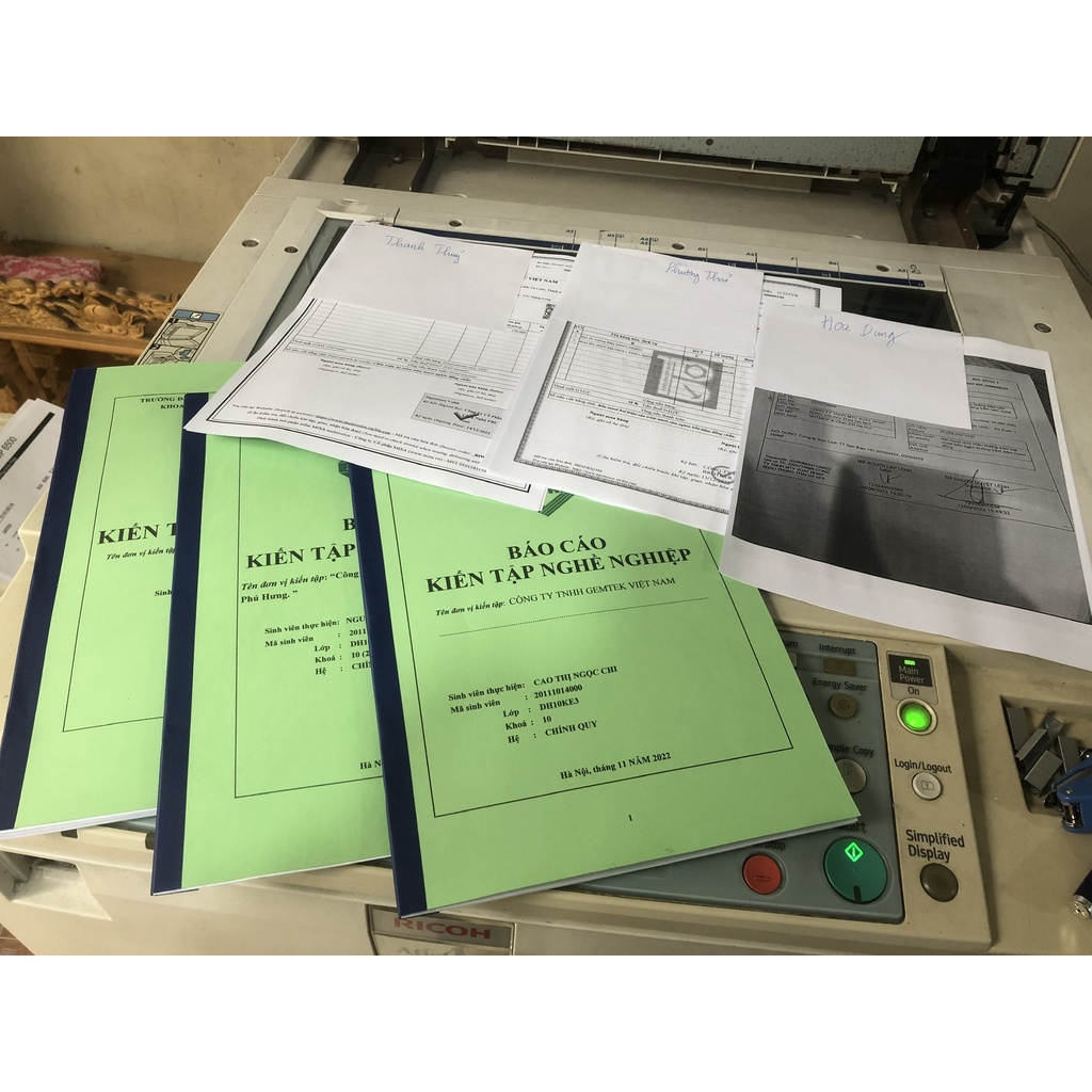 In tài liệu học sinh, sinh viên