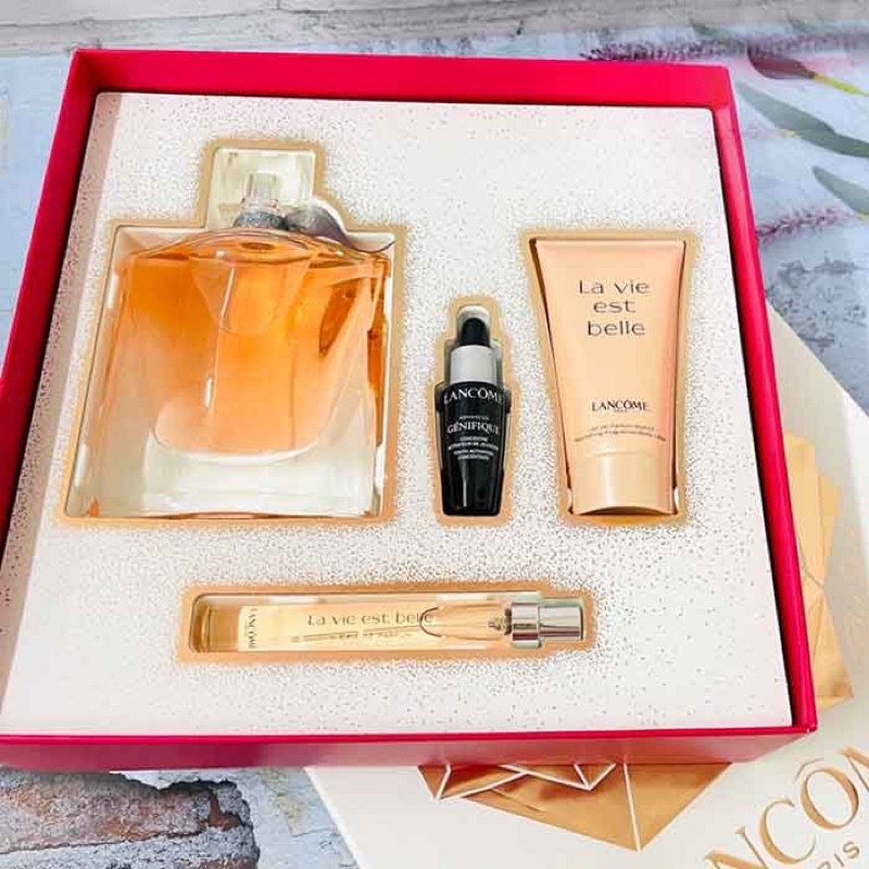 Set Nước Hoa Nữ Lancome Lavie Est Belle EDP (100ml + Mini 10ml + Body Lotion 50ml + Serum 10ml)