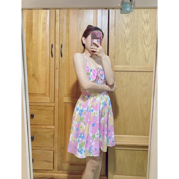Đầm hoa xoè cột nơ cutout hở lưng