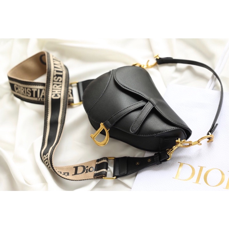 Túi dio saddle hot hit fullbox, code hãng