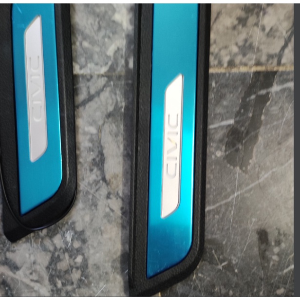 Nẹp Bước Chân Ngoài Có Đèn Led Cao Cấp Dành Cho Xe Honda CIVIC