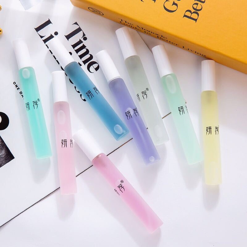 Nước Hoa Mini Bỏ Túi Dạng Ống Xịt 12Ml Hoạ Tiết Dễ Thương Nhiều Mùi Hương Dịu Nhẹ Thơm Lâu Cho Nữ