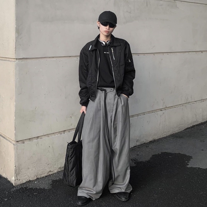 ÁO KHOÁC PIPED SEAM BOMBER CỔ BẺ FORM CROP 95MILES