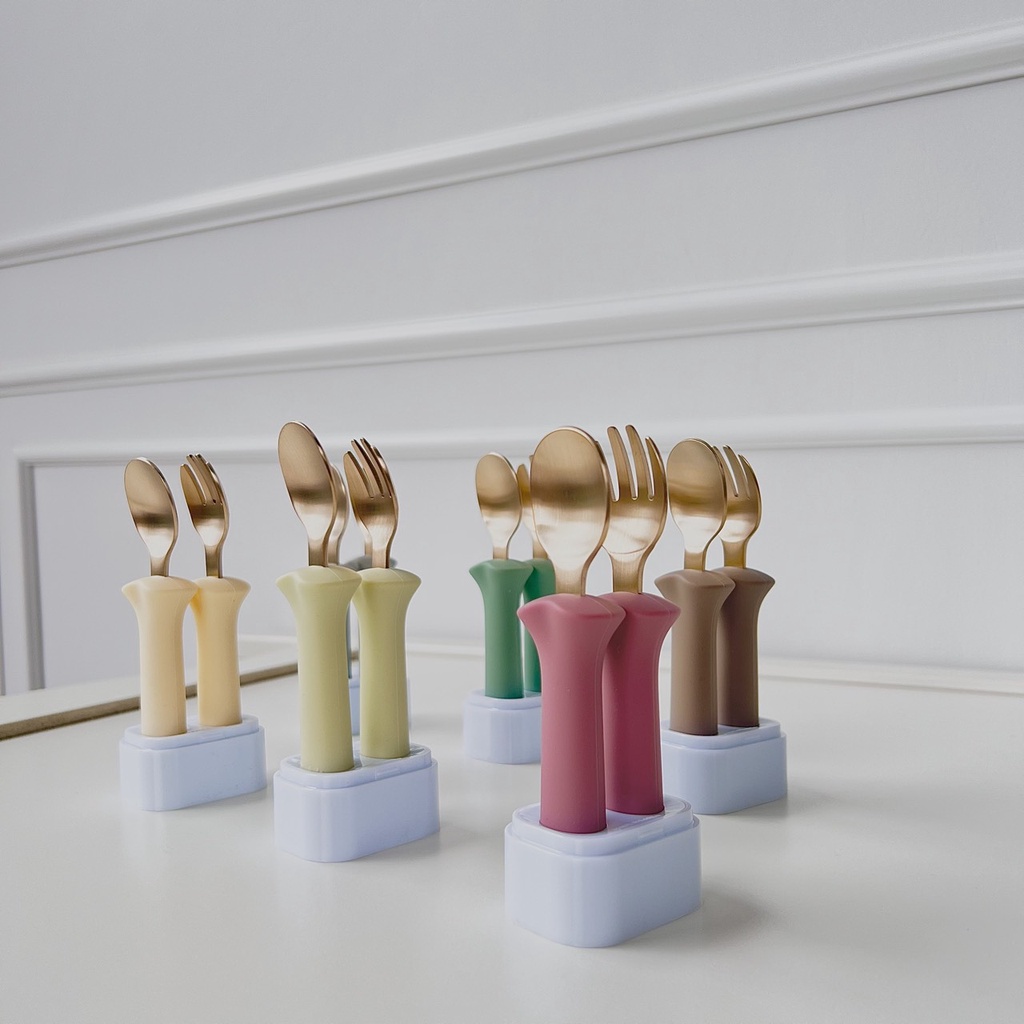 Bộ Thìa Dĩa Ăn Dặm Cho Bé Set Thìa Nĩa Cho Trẻ Tập Ăn Dặm Mẫu Mới Nhất 2023 Chính hãng nuoiconkieuhan