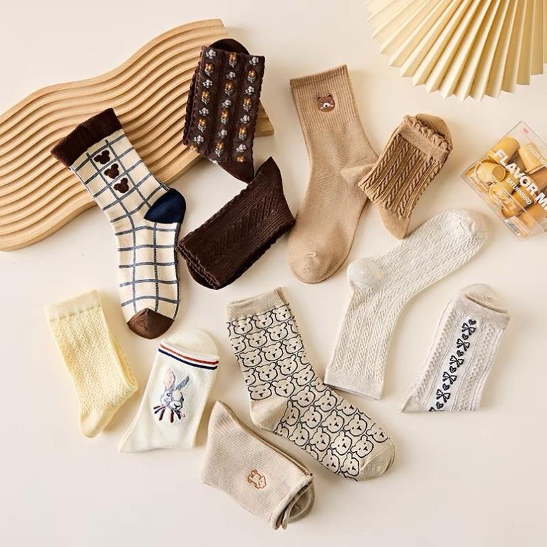 Túi 8 Đôi Tất dệt kim cổ cao thêu hình Phong Cách Vintage Hàn Quốc Mẫu Softie tt17