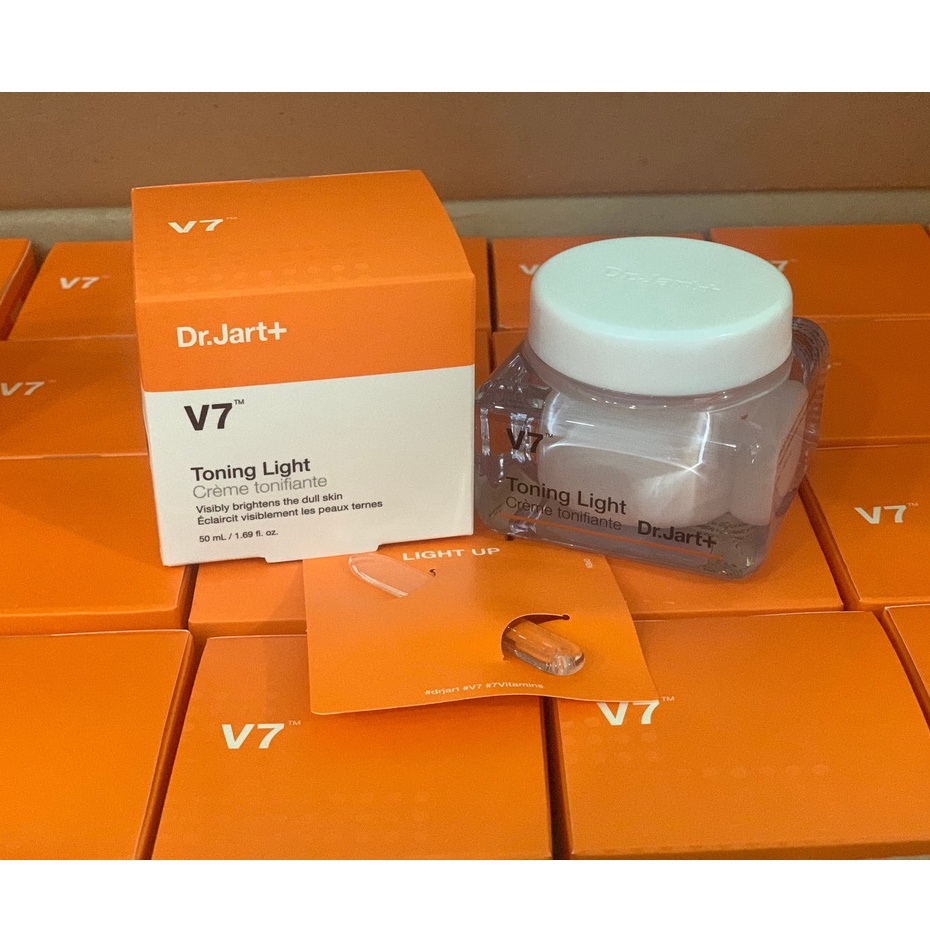 Kem Dưỡng Trắng Và Tái Tạo Da Cao Cấp Dr.Jart+ V7 TONING LIGHT