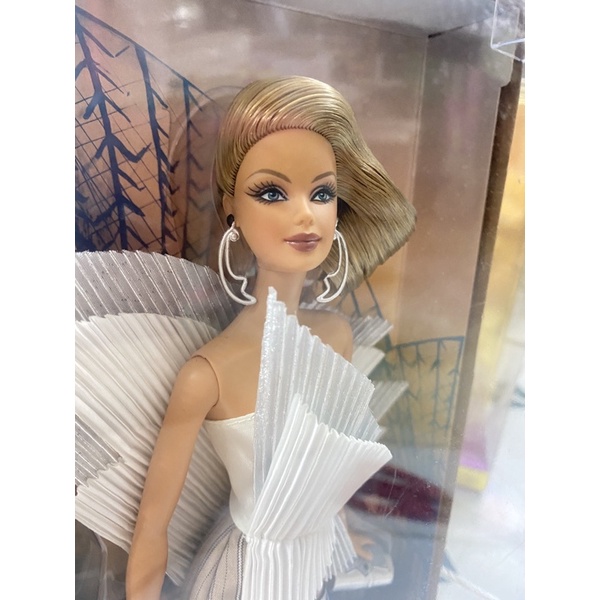 Búp bê Barbie