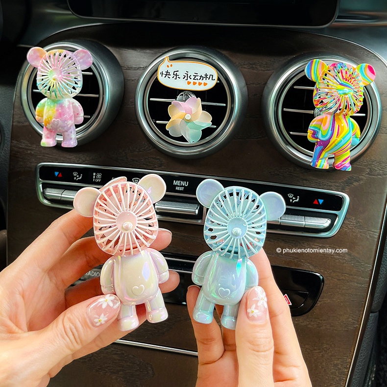 Sáp Thơm Ô Tô Kẹp Cửa Gió Điều Hòa Xe Hơi Mô Hình Gấu Dễ Thương Có Quạt Khuếch Tán Hương Thơm 2