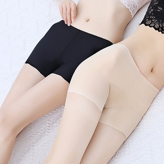 Quần lót nữ dạng đùi su mặc váy