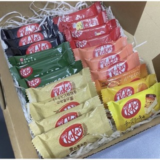 Kitkat mix vị Nhật Bản (hộp 10c và 20c)