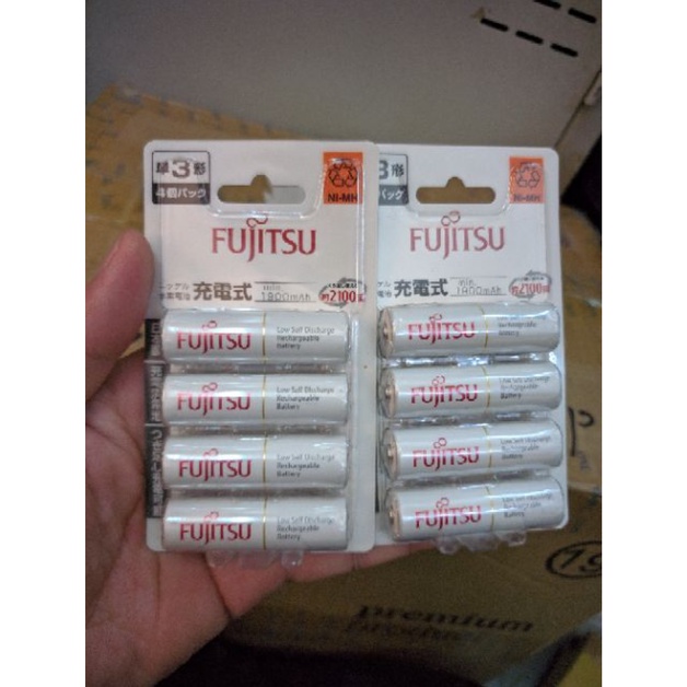 Pin sạc AA 1900mAh Fujitsu vĩ 4 viên hàng chính hãng Nhật Bản
