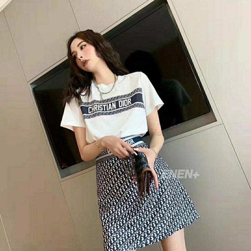 SALE Set Áo Thun Tay Ngắn + Chân Váy A Dio Đang Hot