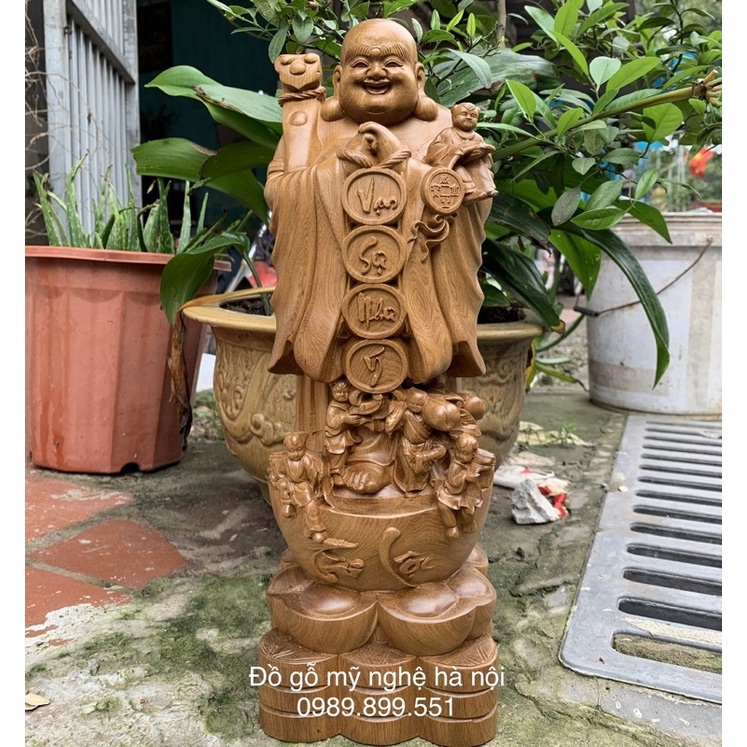 Tượng phật di lặc chúc phúc bằng gỗ thơm cao 40cm