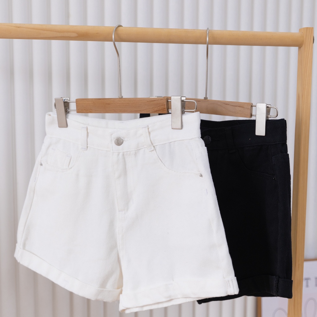 Quần short jeans 92Wear , thiết kế gấp gấu trẻ trung, basic SJW2037