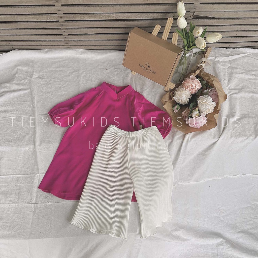 Áo dài lụa hồng quần dập ly bé gái Tiệm Su Kids