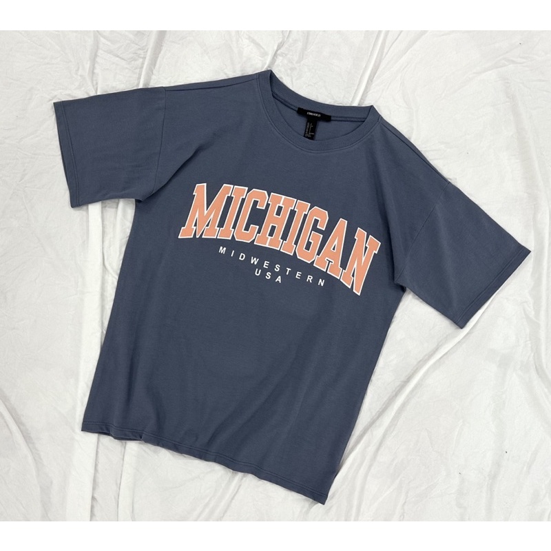 Áo cánh dơi form rộng cotton in chữ Michigan cam