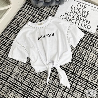 Áo thun croptop buộc eo miumiu đính đá