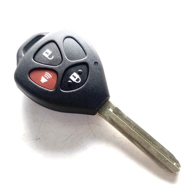 Chìa khoá Innova 3 nút có mạch remote cài tay các dòng xe như hình