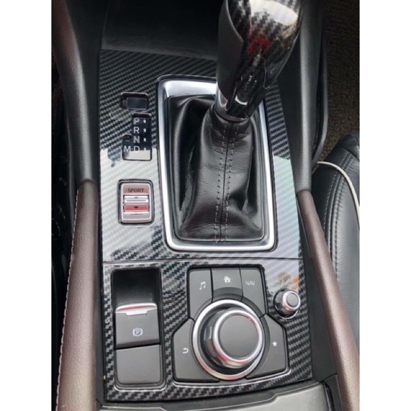 Ốp bảng lên xuống kính, bảng hộp số Mazda 3 bản fl cuối 2017-2019