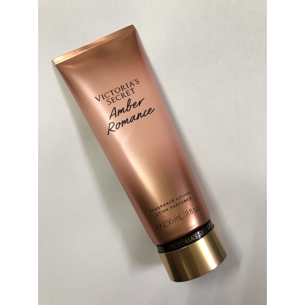 Dưỡng thể nước hoa Victoria Secret Amber Romance Fragrance Lotion 236ml