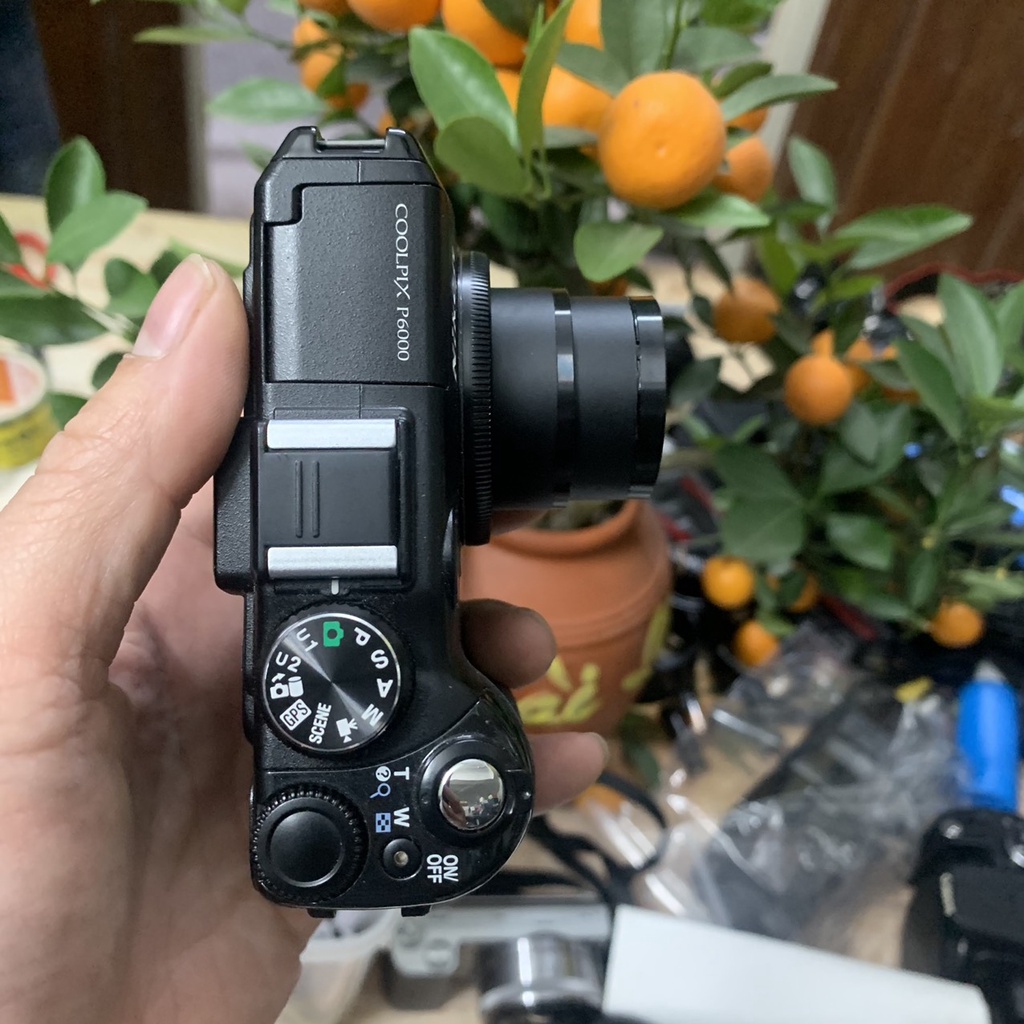 Máy ảnh Nikon Coolpix P6000