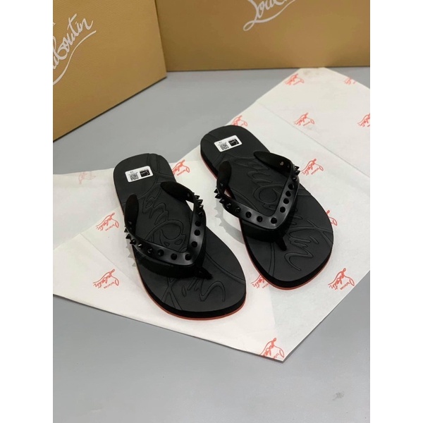 Dép xỏ ngón đinh cho nam - Tông Louboutin đính đinh cao cấp