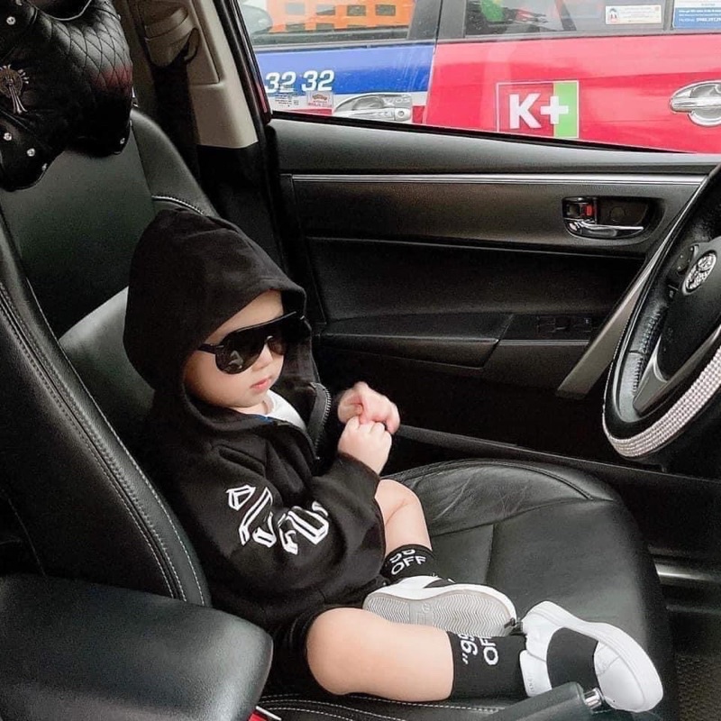 KÍNH ĐEN PACK CHO BÉ