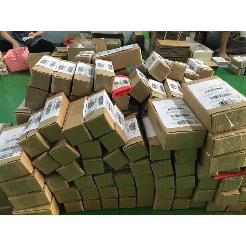 Dung dịch tẩy keo 502 trên gỗ