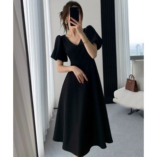 Đầm váy freesize đen cổ V tay phồng
