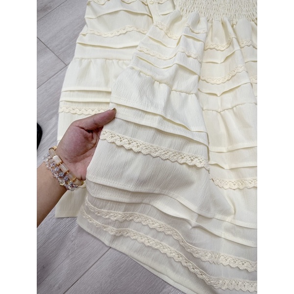 Váy thô cổ sen thiết kế sang chảnh
