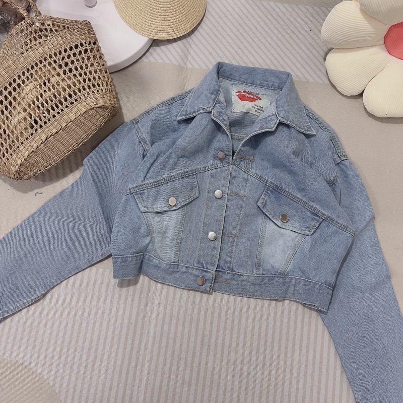 ÁO KHOÁC JEAN CROPTOP CHỮ XINH Ạ