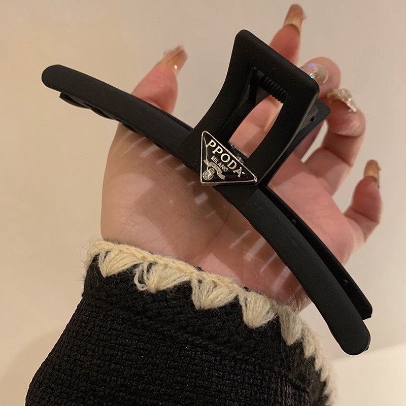 Kẹp Tóc Cỡ Lớn 13cm Họa Tiết Chữ Phong Cách retro Đơn Giản Cho Nữ