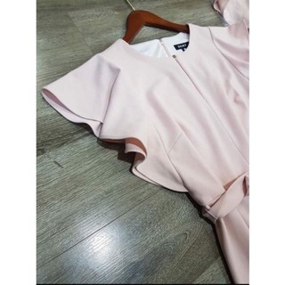 Đầm VNXK: D.K.N.Y SALE ạ