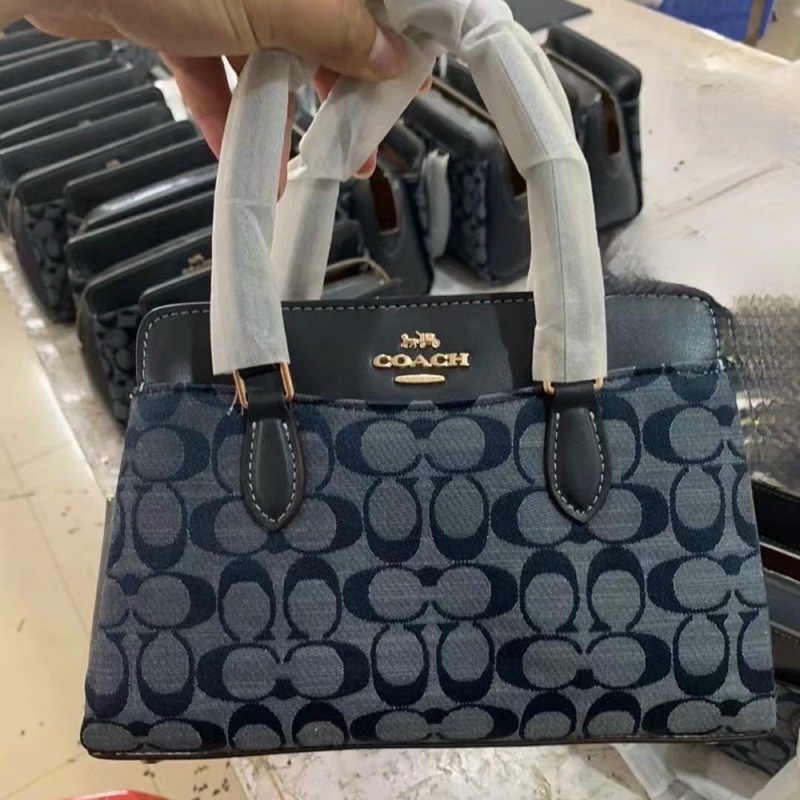 📛RẺ VÔ ĐỊCH📛TÚI C DARCIE CARRYALLL CÔNG SỞ NỮ