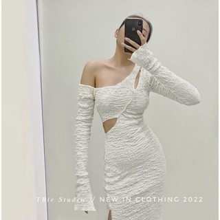Váy body nhăn lệch cut out