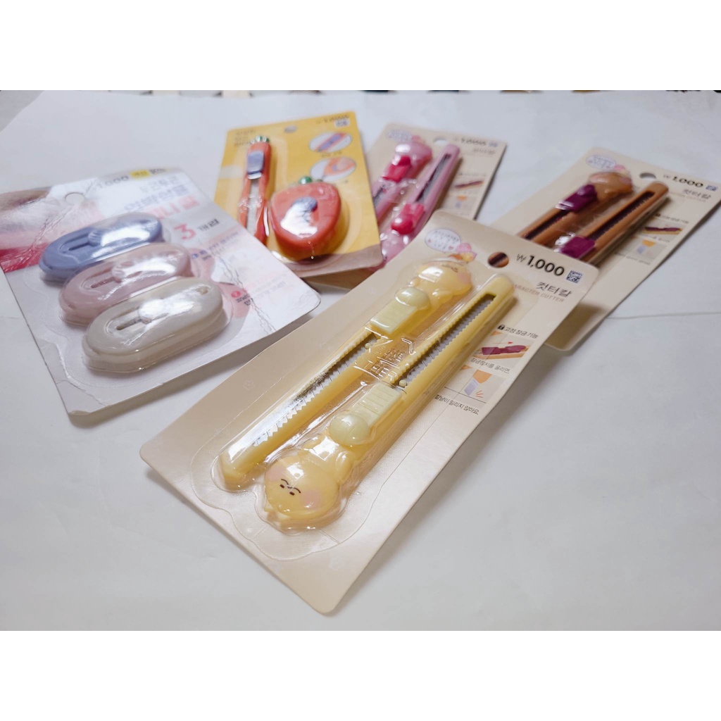 |Có sẵn| Dao dọc giấy hình cuteee DAISO