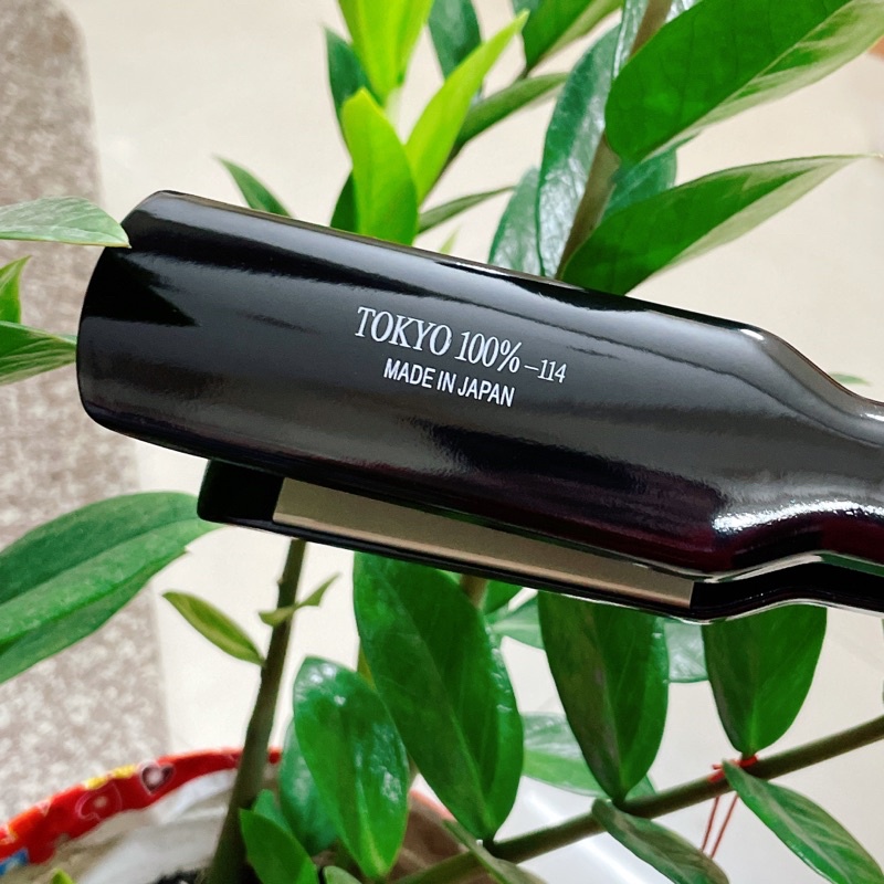 MÁY DUỖI TOKYO 114 HIỂN THỊ MÀN HÌNH VÀ ION GIÚP TÓC BÓNG MƯỢT