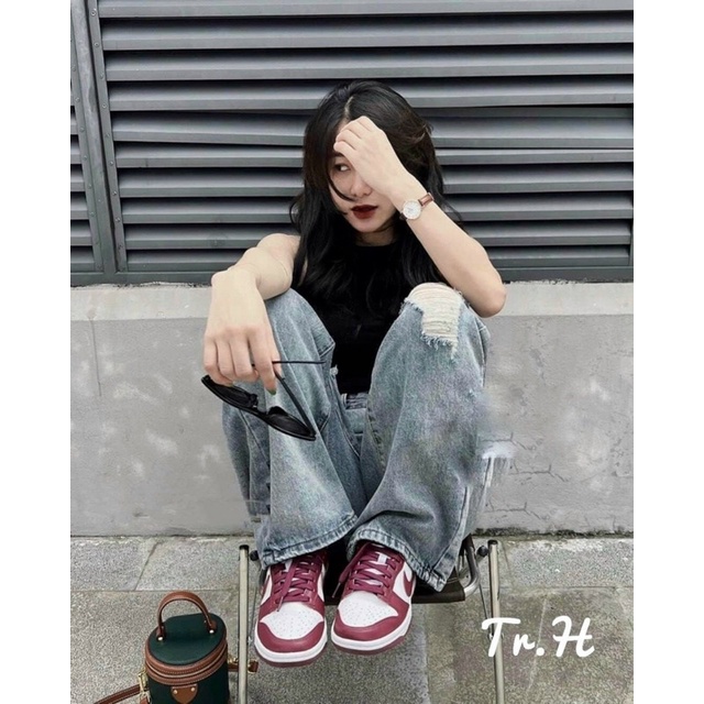 Quần Jean Xuông Rách 2 Gấu