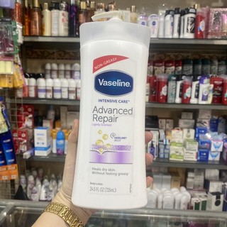 Sữa dưỡng thể Vaseline Intensive Care Advanced Repair (trắng) chai 725ml